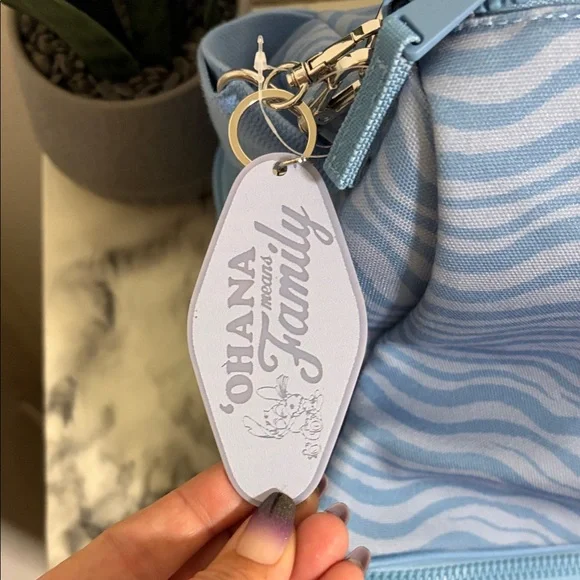 Disney Light Blue Stitch Weekender NWOT - Picture 4 of 11